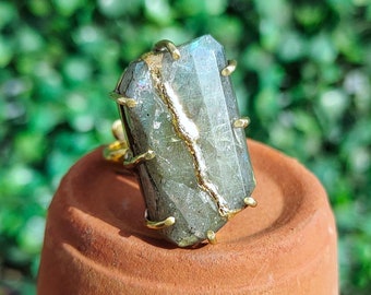 JAPANESE ART KINTSUGI Labradorite Ring Adjustable Gold Filled Ring Unique Jewelry Gift For Mom Dainty Cool Promise Ring Gift For Her