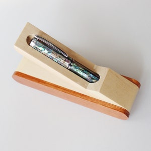 Neuseeland Abalone Muscheln Kugelschreiber, 18k Vergoldet Ozeanischer Ursprung Perlmutt Handarbeit und Serialisiert Feinfederhalter Bild 8