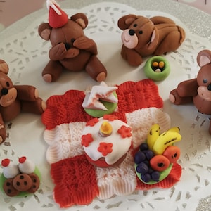 Teddy Bear Picnic set + Personalised pet cake topper - Birthday