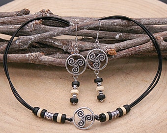Triskel Celtic jewelry set, Triskel pendant, infinity, Celtic symbol, lucky charm, earrings and necklace