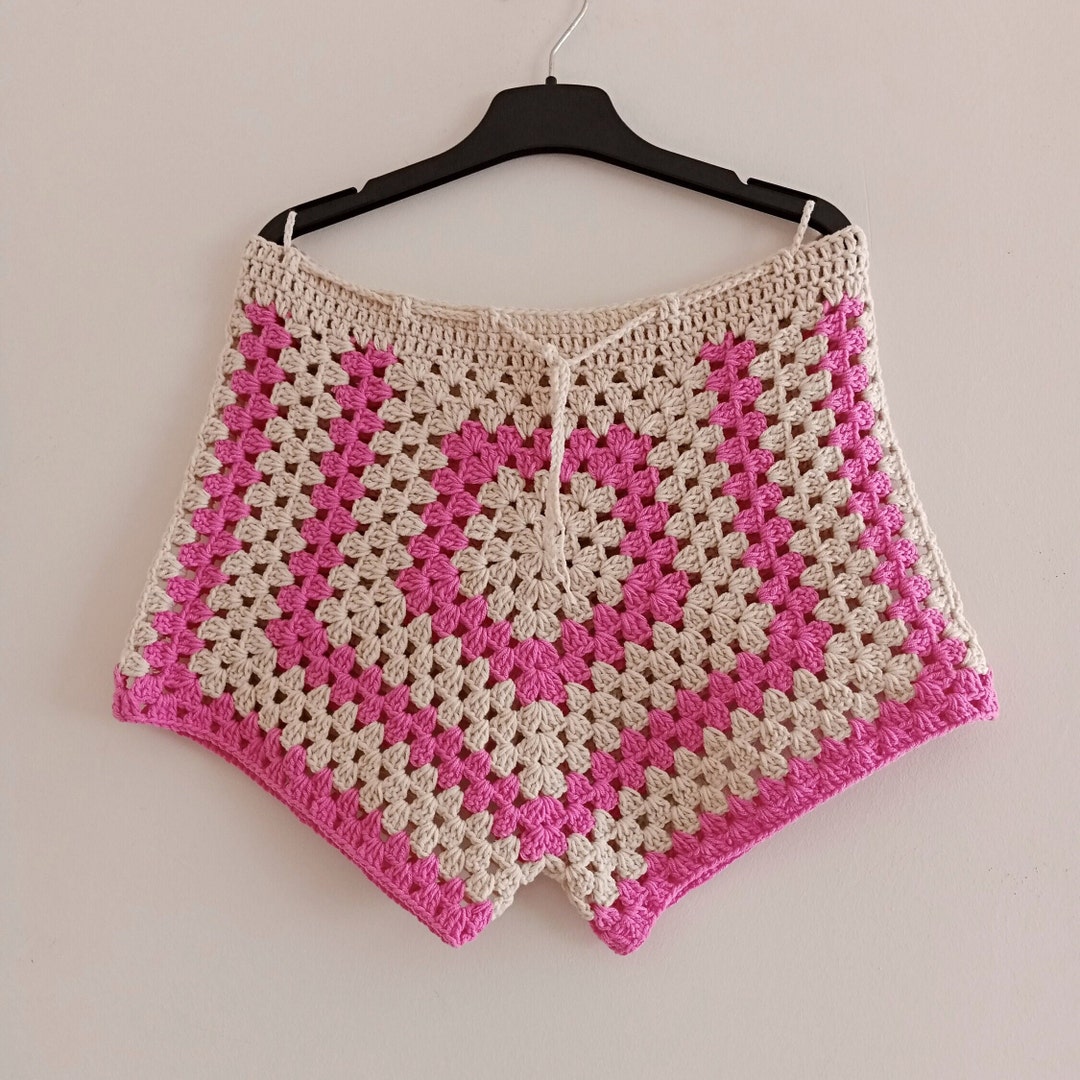 POL Clothing Elastic Waist Crochet Womens Shorts Granny Squares