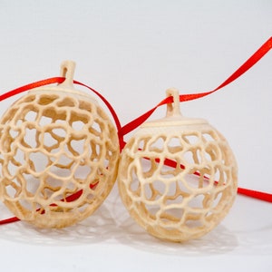 Pallina di Natale 50 mm, Natale, Decorazioni natalizie, Pallina di Natale, Decorazioni per l'albero di Natale, Pino cembro, Legno di pino cembro, Regalo, Regalo di Natale