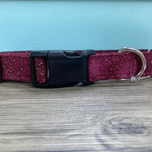Wine & Gold Collar