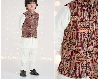 3pc *RETOCKED* Cream Kurta Trouser Set: Embroidered Waistcoat