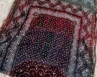 Elegant tie-dye Chunri Chiffon Dupatta with Mirror Gotta Lace, Sitara & Bead Work