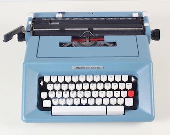 オリベッティ LETTERA 25 タイプライター（キャリングケース付き）広告