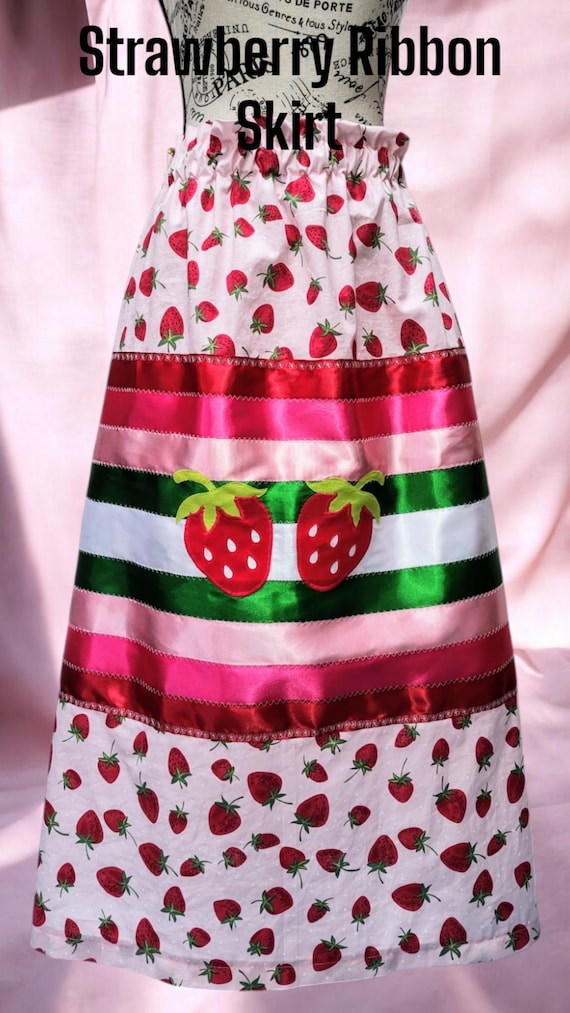 andmary Avery ribbon skirt Sサイズ Strawberry Ribbon Skirt Native American Ribbon Skirt Strawberry