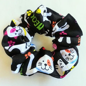Cat Meow Scrunchie