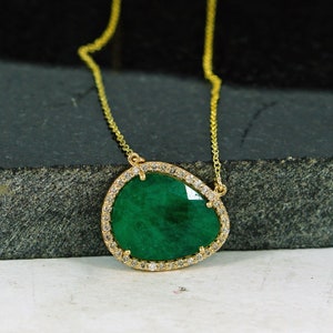 Natural Emerald Gemstone Pendant Chain Necklace Pave Natural Diamond Solid 14k Yellow Gold Fine Jewelry Gift For Her May Birthstone