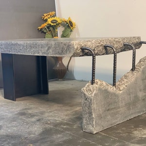 CONCRETO I - Concrete Coffee Table - Industrial Design