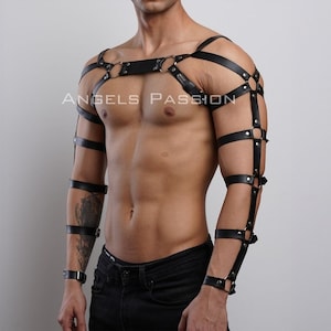 Men&#39;s Leather Chest Shoulder and Arm Harness - Handcrafted Bulldog Harness - Plus Size Options - Edgy Leather Outfit