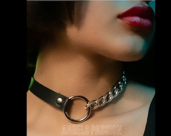 Women&#39;s Leather Statement Choker Necklace with Chain and Ring Detail - Stylish Gift for Her - Plus Size Harness