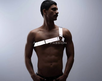 Reflective Glow-in-the-Dark Chest Harness – Rave Clubwear, Plus Size