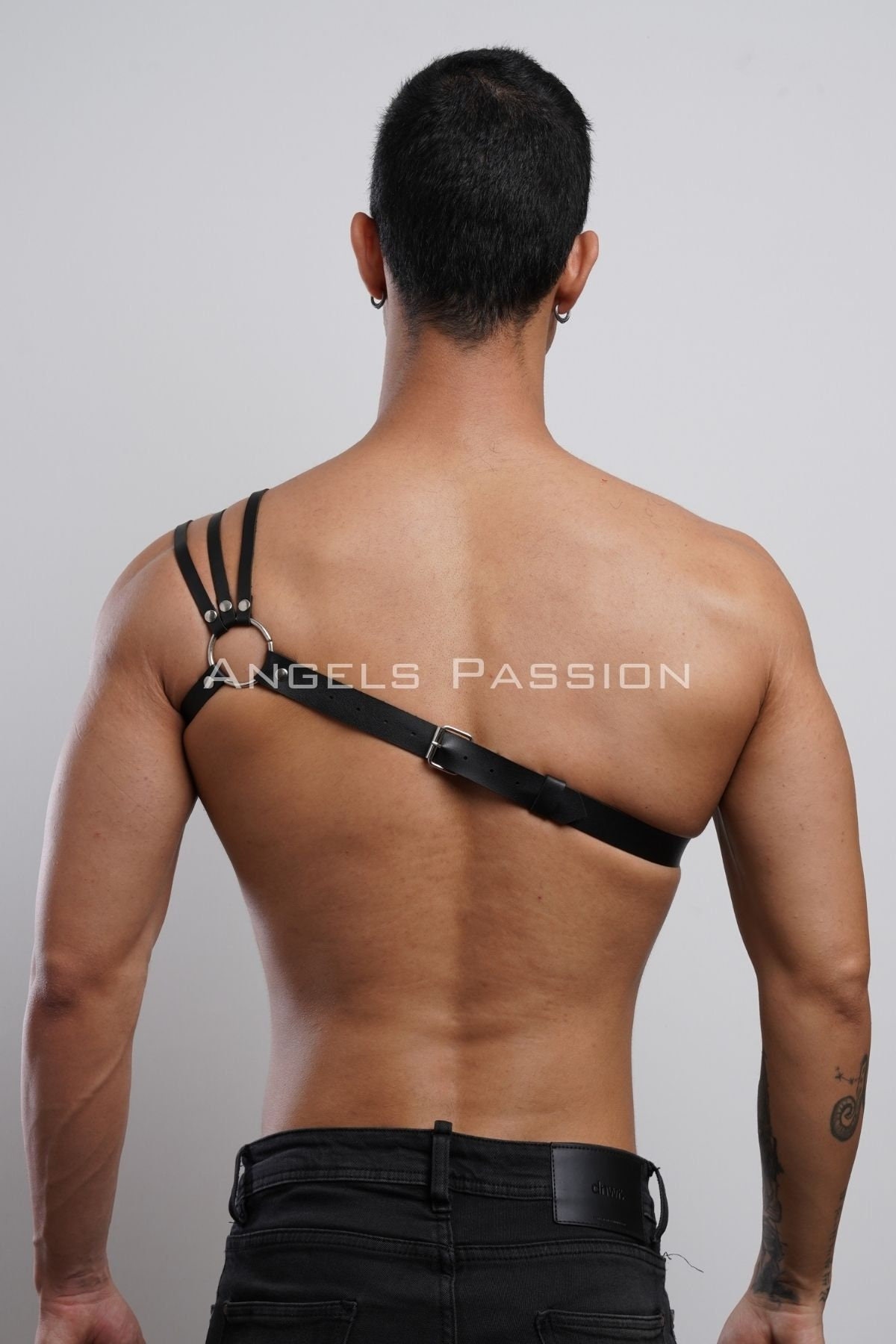 Harnais de poitrine cuir et chaines Rouge The Sinners - Harnais et