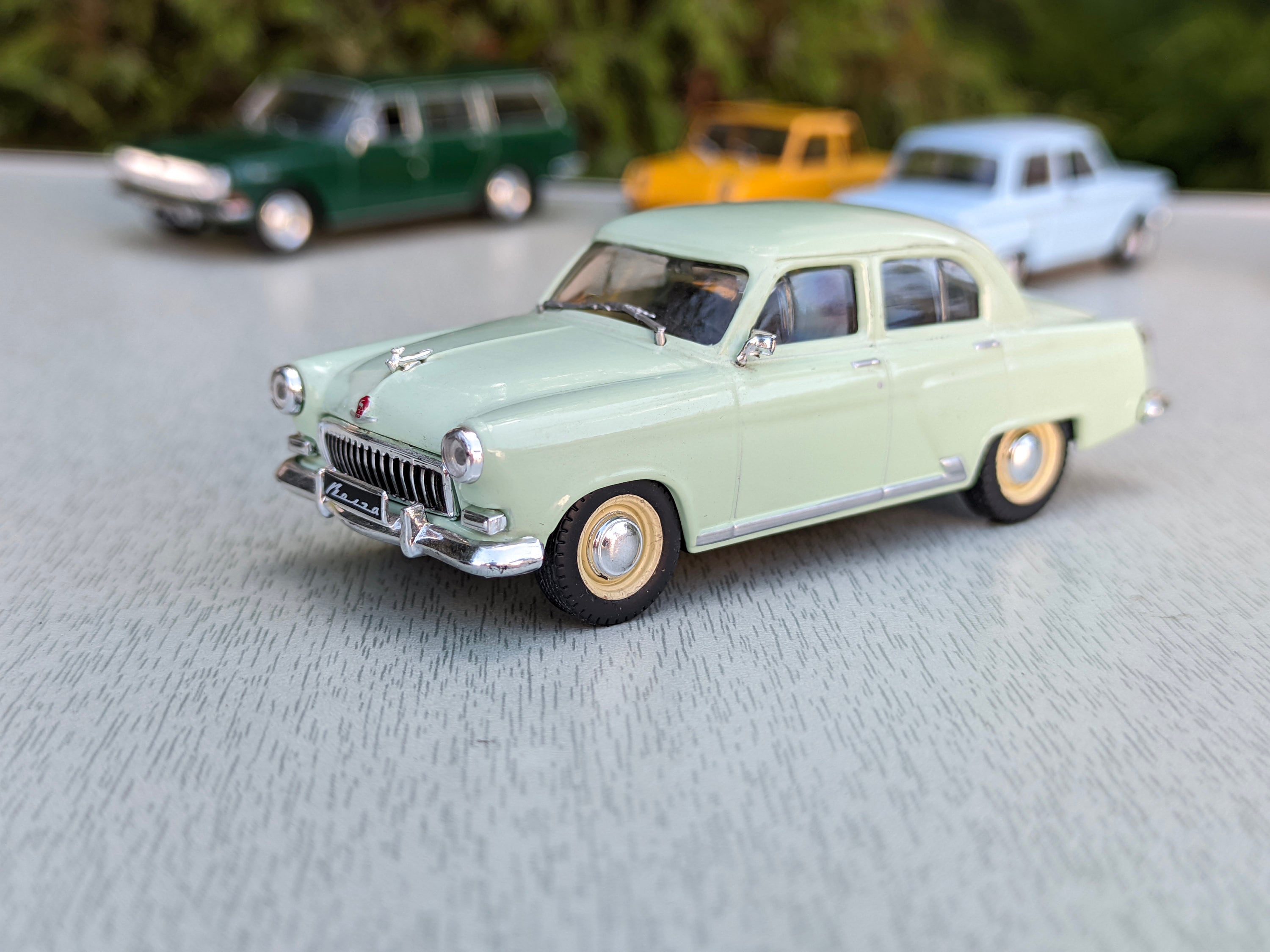 Volga 1/43 - Etsy