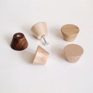 1-1/8&quot; or 30mm Wooden dresser knobs, drawer knobs, wardrobe knobs, cabinet knobs, mod 20.1, sets 2/5/10/20/40 pcs, Oak, Ash, Maple, Beech