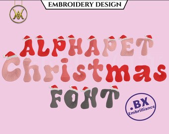 Könnte beinhalten: Gestickte Buchstaben des Alphabets in Rot, Rosa und Grau mit einer Weihnachtsmütze auf jedem Buchstaben. Die Buchstaben buchstabieren "ALPHABET CHRISTMAS FONT" mit einem .BX Embrilliance Logo unten rechts.