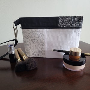 Fabric Wristlet Clutch, 2 Sizes, Black/White or Black/Beige, Wristlet Purse, Wristlet Pouch, Makeup Bag, FREE SHIPPING