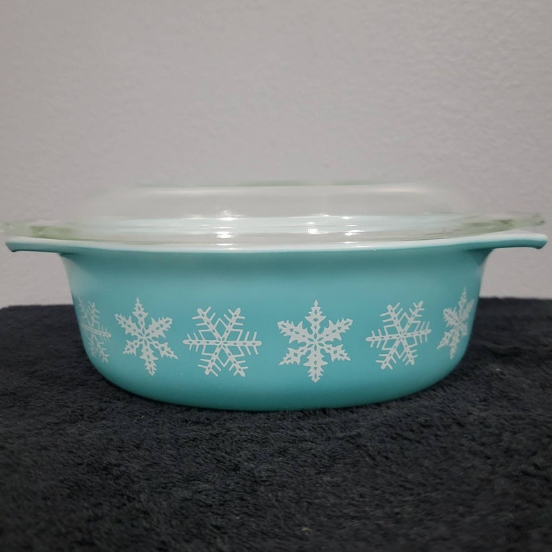 Pyrex Snowflake 043 Turquesa Cacerola ovalada de 1,5 cuartos imagen 3