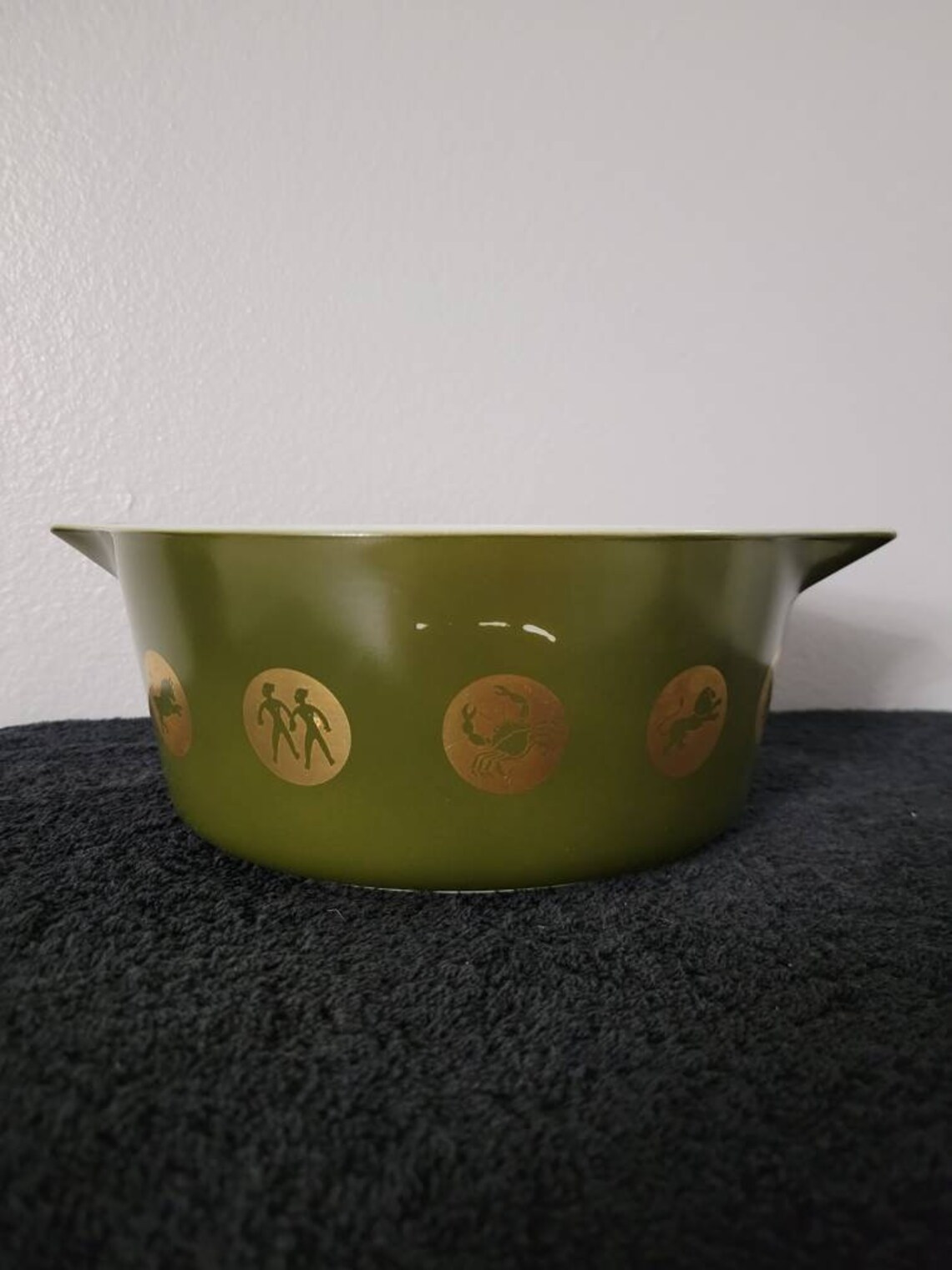 Pyrex Promo Zodiac 475 Round Casserole Dish Etsy