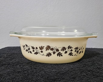 Pyrex Promo 043 Golden Casserole 1.5 Qt. Oval Casserole Dish