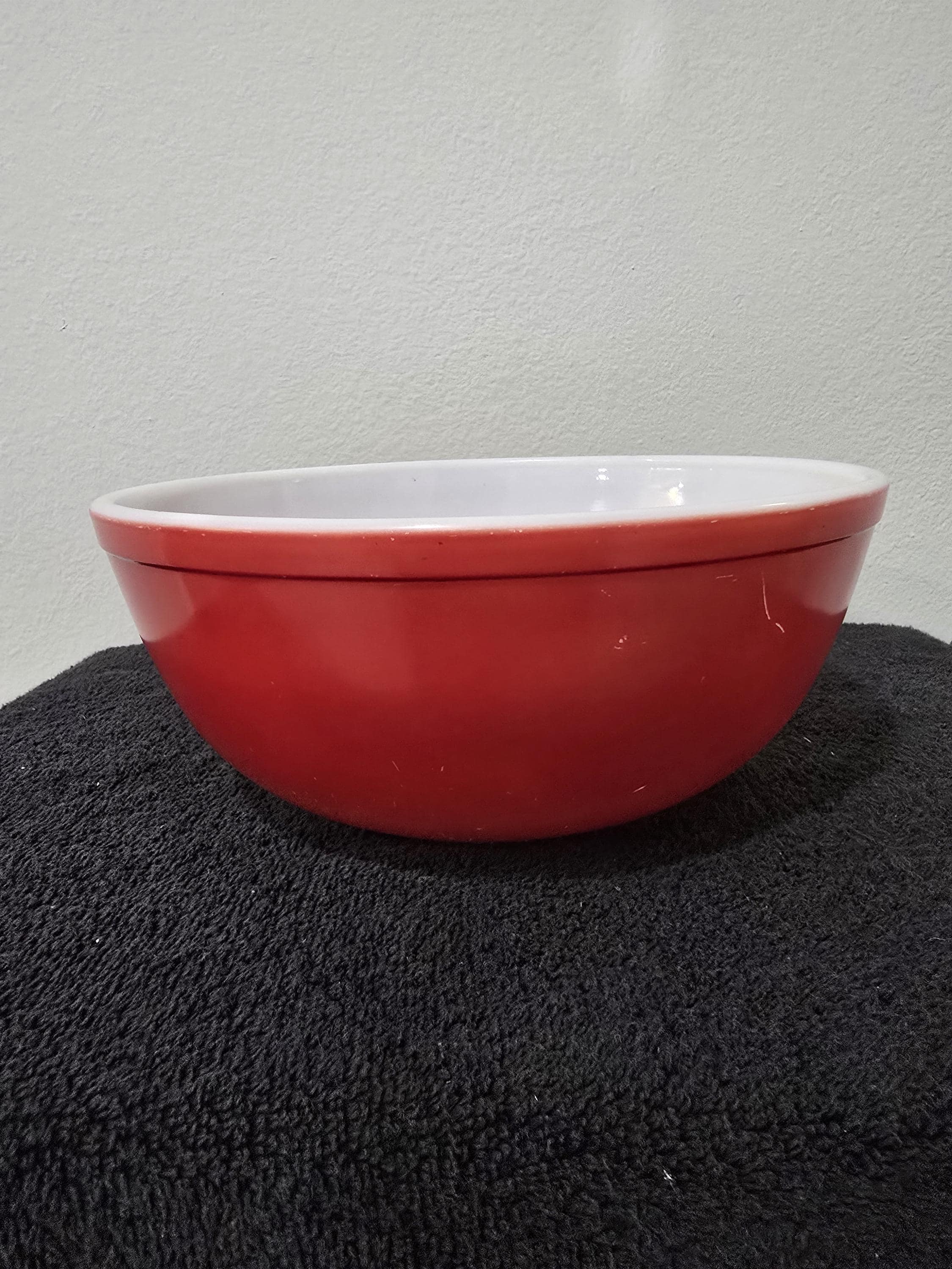Pyrex ミキシングボウル ドット柄 レッド Pyrex Red 404 Mixing Bowl - Etsy