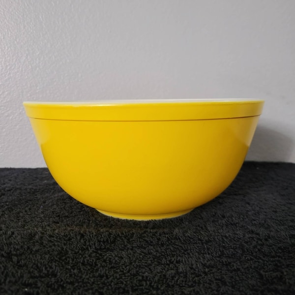 Pyrex 403 Reverse Primary Mixing Bowl