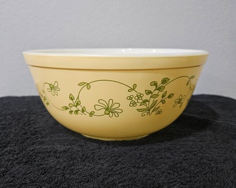 Pyrex Shenandoah 403 Mixing Bowl