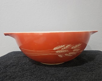 Pyrex Autumn Harvest 444 Cinderella Mixing Bowl