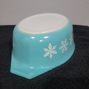 Pyrex Snowflake 043 Turquesa Cacerola ovalada de 1,5 cuartos imagen 6