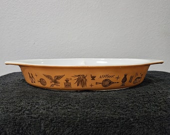 Pyrex Early American 063 Oval Divided Casserole Dish