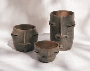 Atzompa Cara Tumbler | Clay Face Cup | 16oz