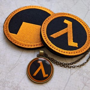 Half Life Set, Lambda and Black Mesa Hook and Loop Embroidered Patches, Lambda Necklace, Limited Gamer Gift, Video Game Fan Collector Set