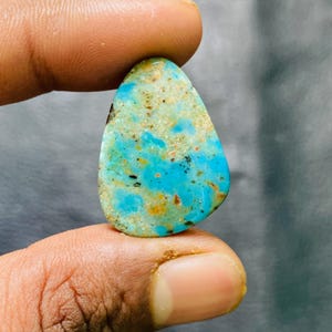 Cabochão de Opala Peruana Natural: Pedra Preciosa Andina Solta (29x22x5 MM)