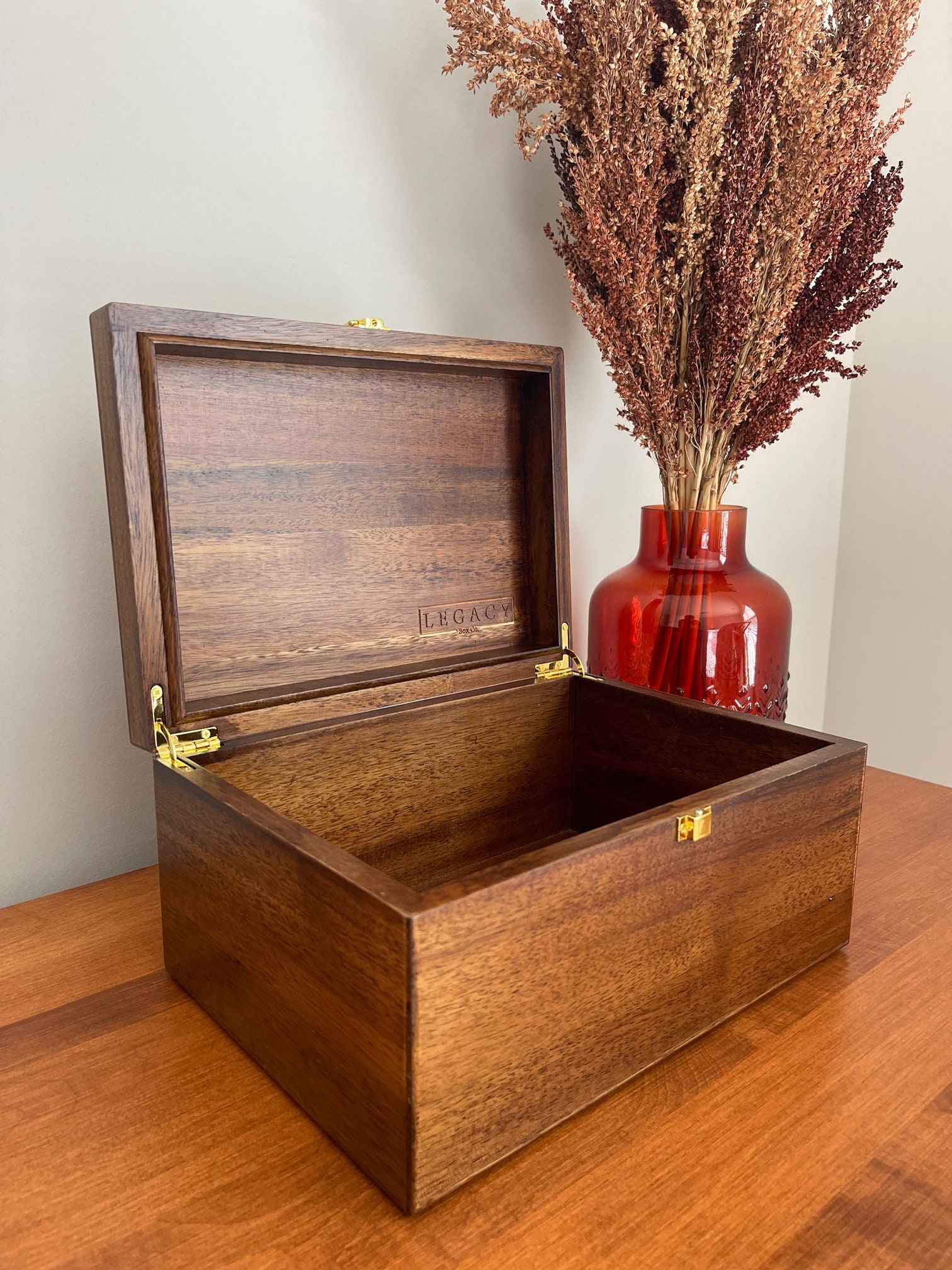 Buy Accessory case, wooden storage, antique, small box, with lid, retro,  treasure, fashionable, interior, wooden box, with key, storage box, gift  box from Japan - Buy authentic Plus exclusive items from Japan