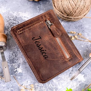 La mejor billetera de cuero premium personalizada para mujer: un regalo ideal para cumpleaños, Navidad, graduación o el Día de la Madre. Estuche con cremallera.