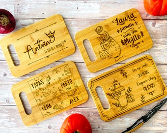 Set 4 petites planches apéro + présentoir - Personnalisé avec prénom - Idée cadeau fête des mères, pères, anniversaire