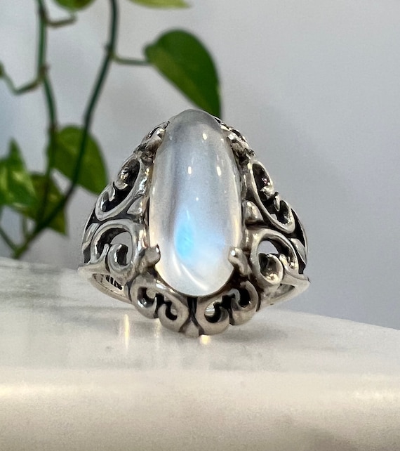 Vintage moonstone and Kabana sterling silver state