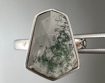 Large Moss Agate coffin shape Ring in sterling silver size 8