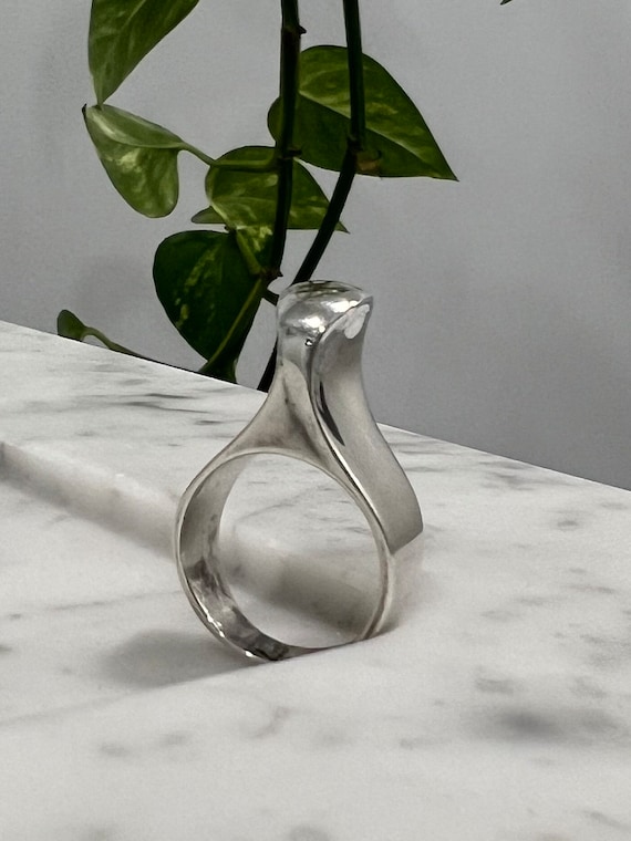 Tiffany and Co Rare 1970s Peretti silver sculptura