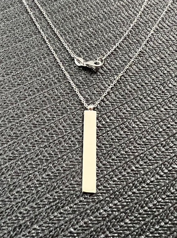 Minimalist white gold vertical bar necklace 14k white… Gem
