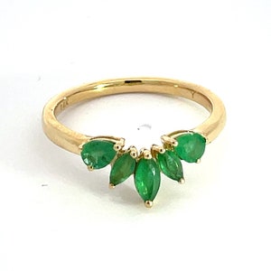14k Solid Gold Emerald Flower Ring, Emerald Ring, Flower Ring, Solid Gold Ring, Emerald Jewelry, Jewels, Floral Ring, 14k Gold. RAF01092EM