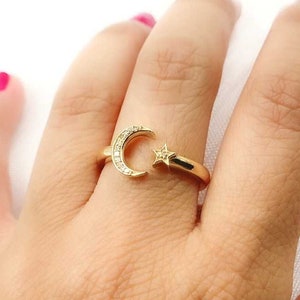 14K Solid Gold Diamond Moon & Star Ring, Minimalist Stacking Ring, Moon Gold Ring, Star Gold Ring, Moon Diamond Ring, Gift for Her GDR79