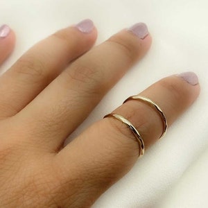 14K Solid Gold Hammered Ring. Minimalist Stacking Ring. Thin Gold. Stackable. Geometric. Gift for Her. Hammered 14k Gold Ring. GDR125