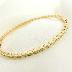 14K Solid Gold Diamonds Bangle. Gold White Diamonds Bangle for Women. 14k Gold Bangle for Woman. Gold Bracelet. Diamonds Bracelet. KG102