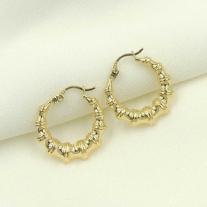 Hollow 14K Gold Hoop Earrings, Ladies Gold Hoops, Textured Hoop. Round Hoop. Best Price. GER145