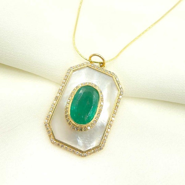 14K Solid Gold Rectangle Charm with Emerald in the center, Gemstone Pendant, Layered Necklace, Charm Rectangle Pendant, KG152