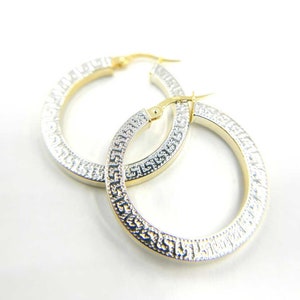 Medium 14K Yellow Gold Graduated Textured Hoop Earrings, Real Gold Hoops, Textured Earrings, Two Tone Hoop, Light Gold Hoops. GER40