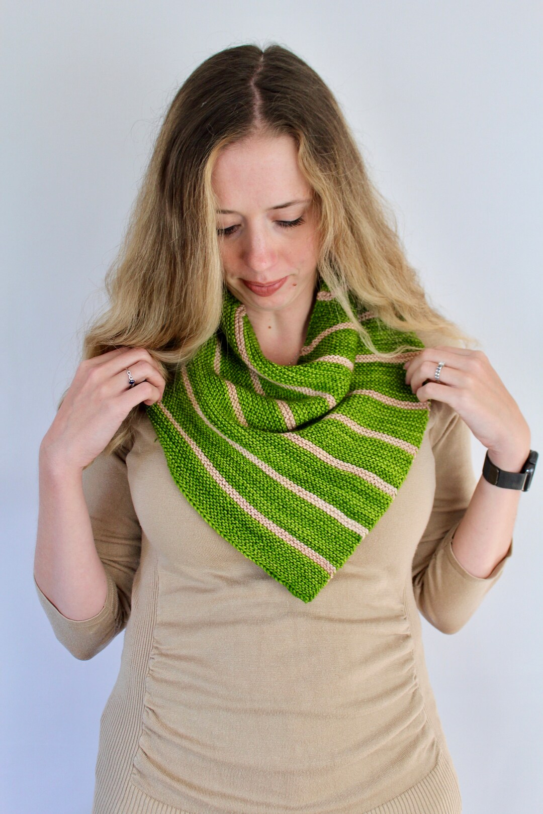 KNITTING PATTERN | Easy Bandana Cowl Knit for Beginners With Sport ...