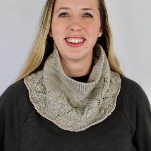 PDF KNITTING PATTERN | Wren Song Cowl Pattern | Lace and Easy Cables Cowl Pattern | Instant Download | Tapered Cowl Pattern | Cowl Pattern